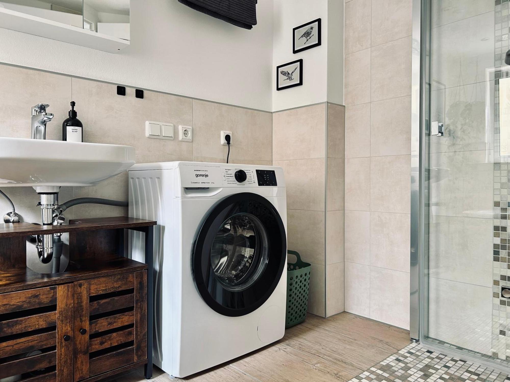 Kolibri - Design Maisonette - Nintendo Switch, Streaming, Bikestore, E-Wallbox Marburg Luaran gambar